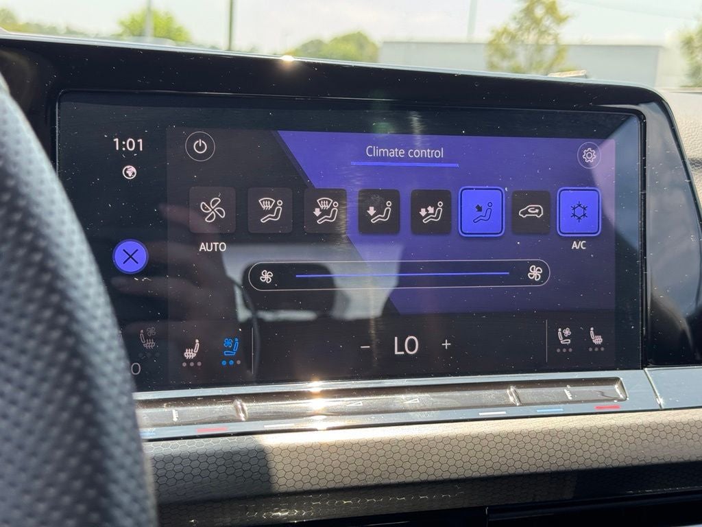 2023 Volkswagen Golf GTI 2.0T SE