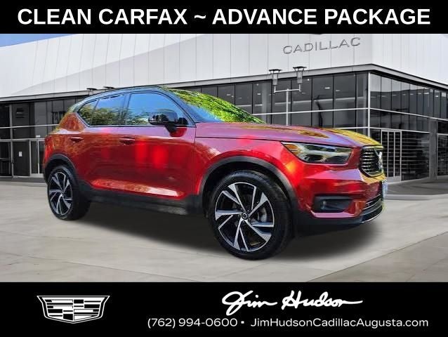2021 Volvo XC40 R-Design