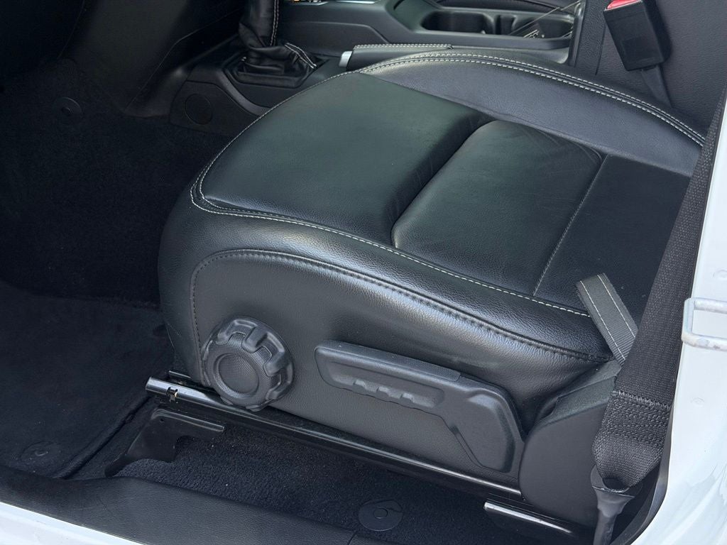 2022 Jeep Wrangler Unlimited Sahara 4xe One-touch Skyroof