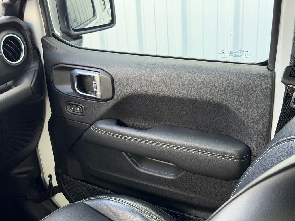 2022 Jeep Wrangler Unlimited Sahara 4xe One-touch Skyroof