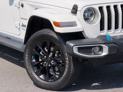 2022 Jeep Wrangler Unlimited Sahara 4xe One-touch Skyroof