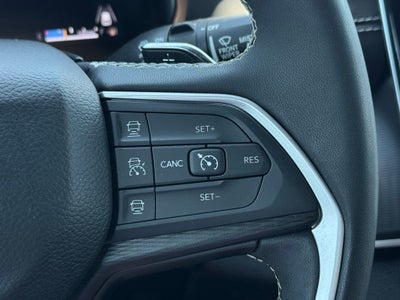 2024 Jeep Grand Cherokee L Laredo