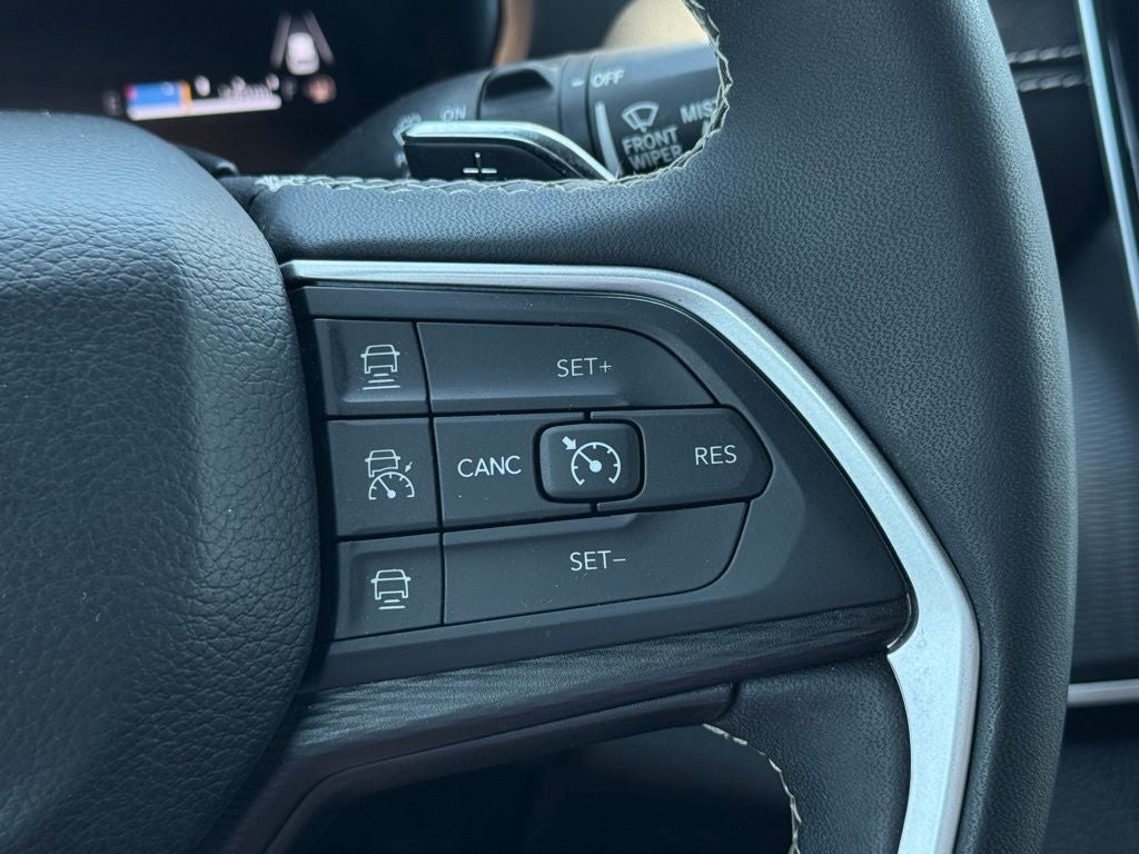 2024 Jeep Grand Cherokee L Laredo