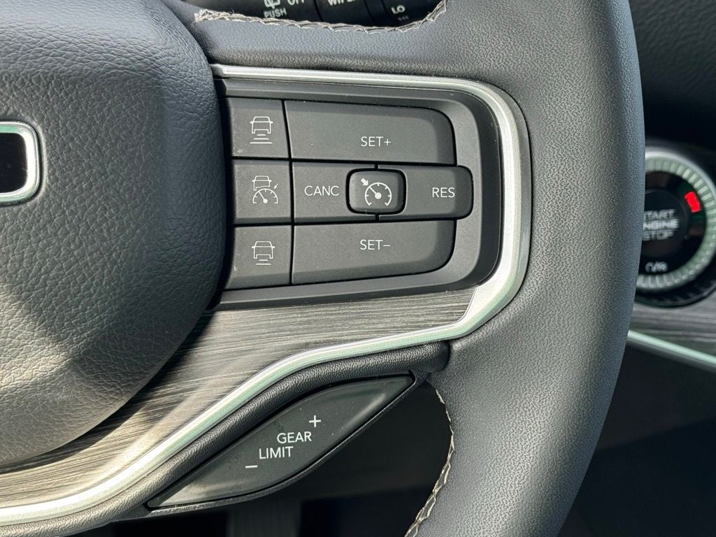 2024 Jeep Wagoneer L Series II