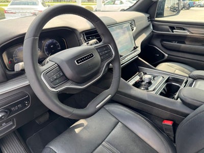 2024 Jeep Wagoneer Series II