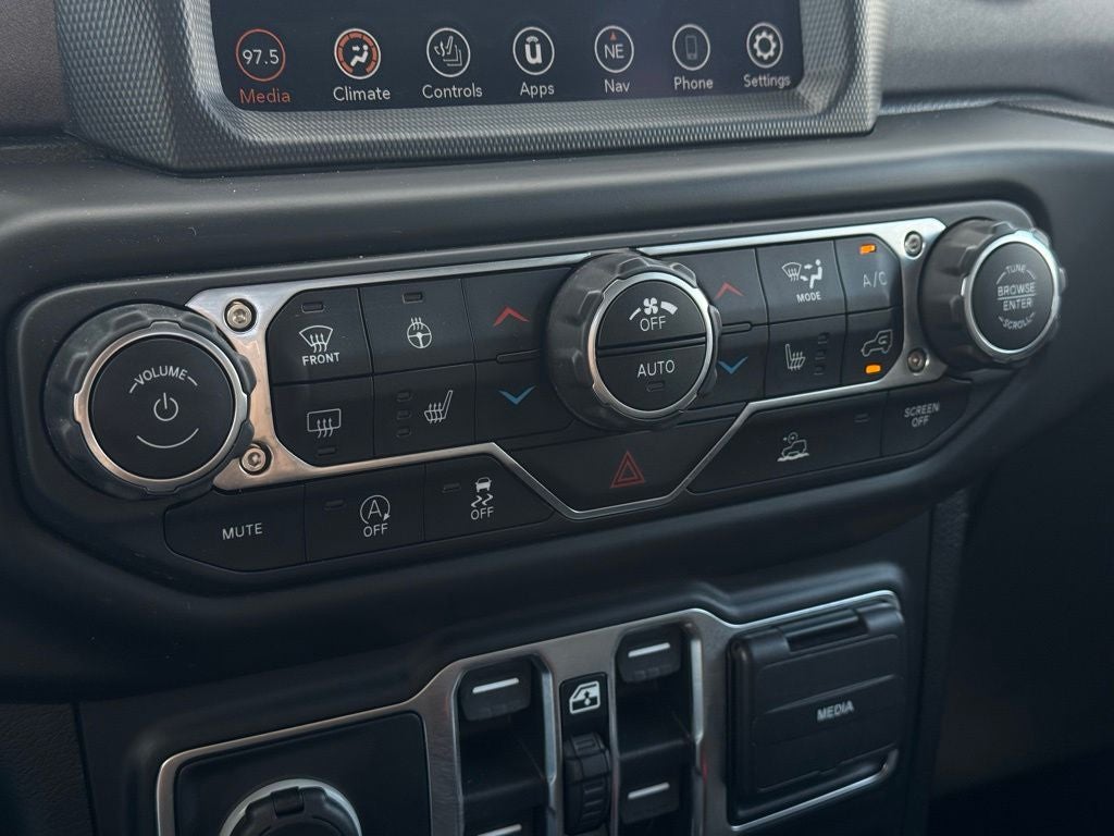 2021 Jeep Gladiator Mojave