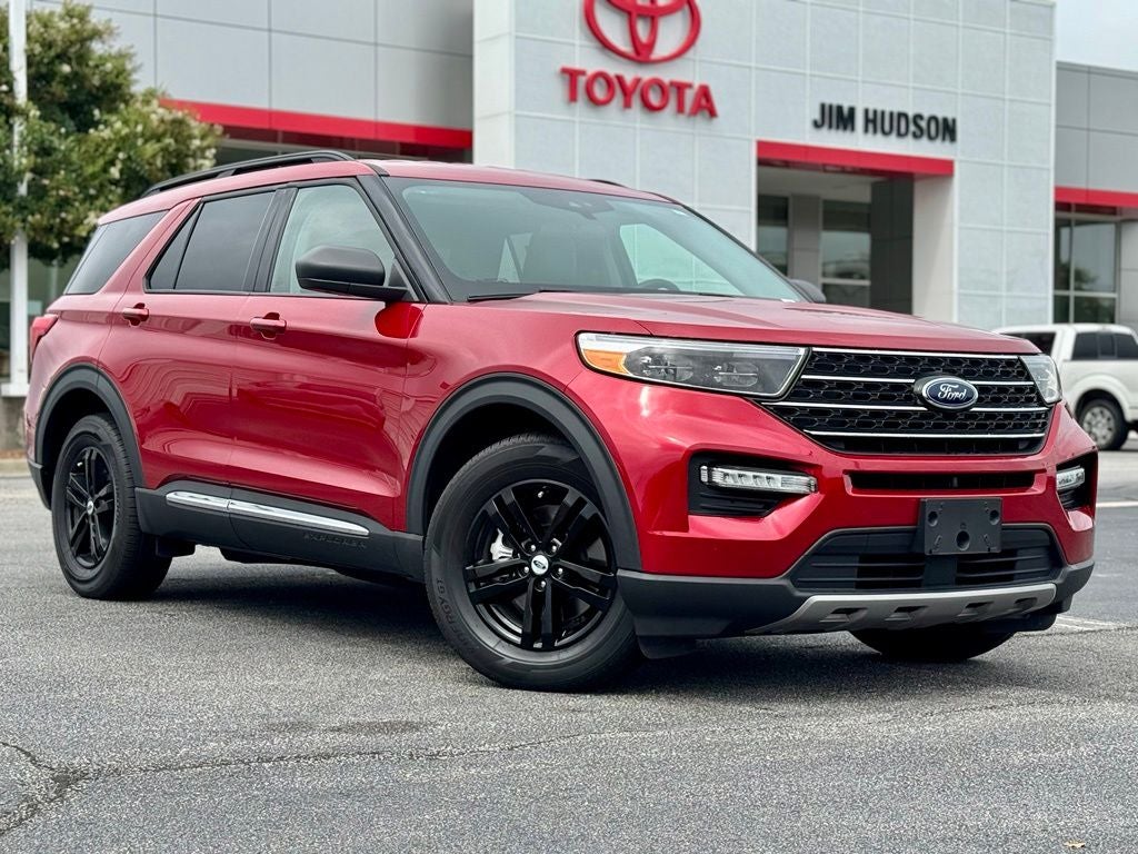 2023 Ford Explorer XLT