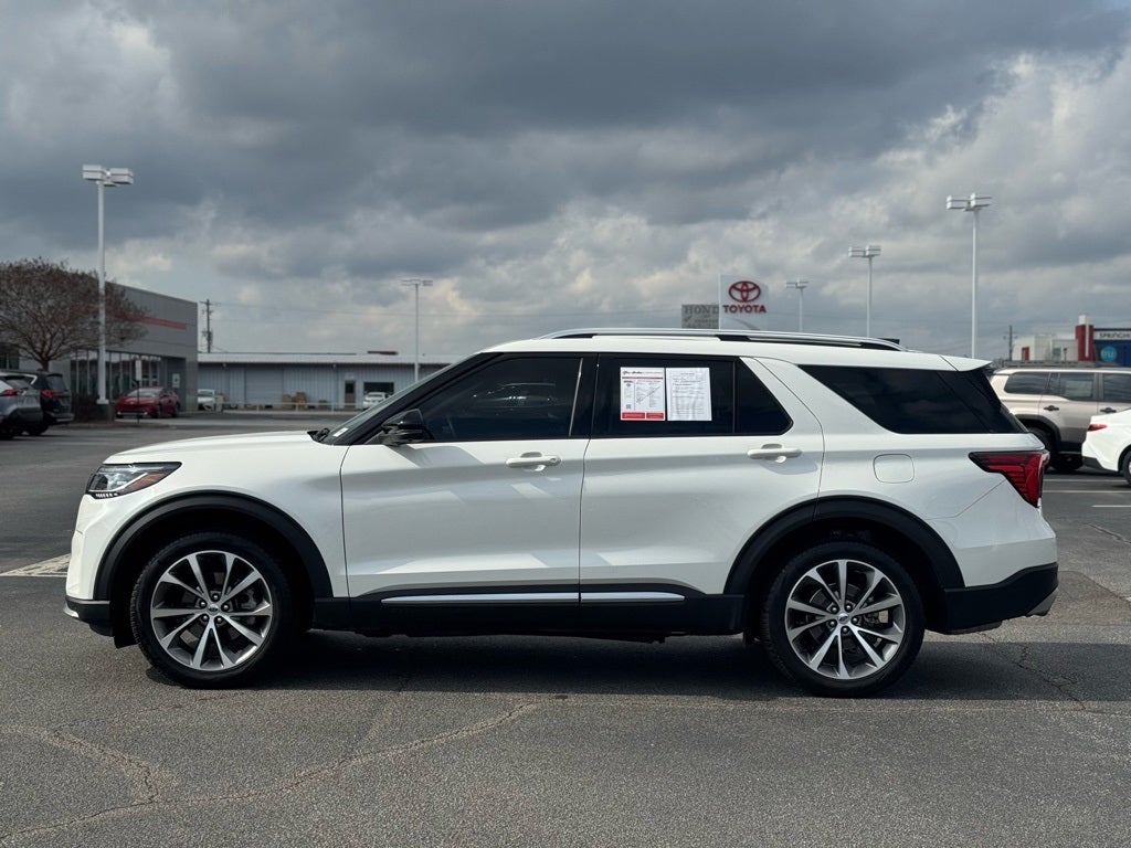 2025 Ford Explorer Platinum