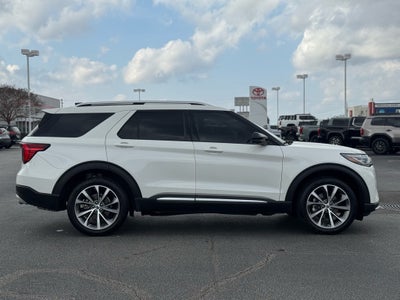 2025 Ford Explorer Platinum
