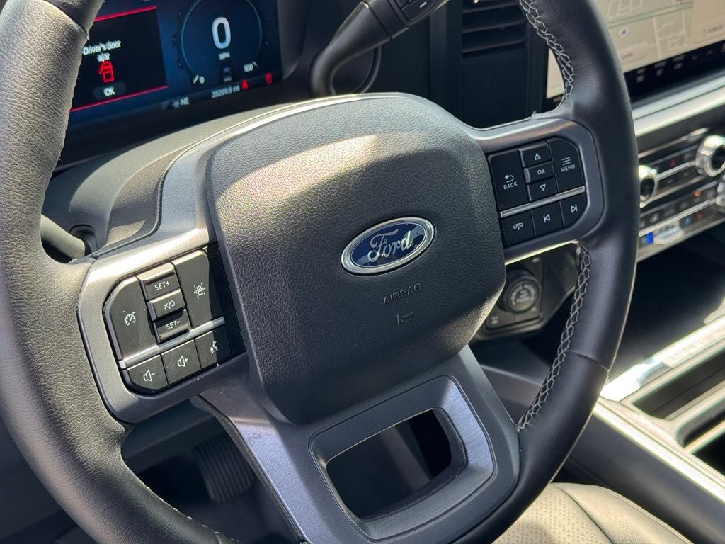 2025 Ford F-250SD Lariat Tremor Off-Road Package