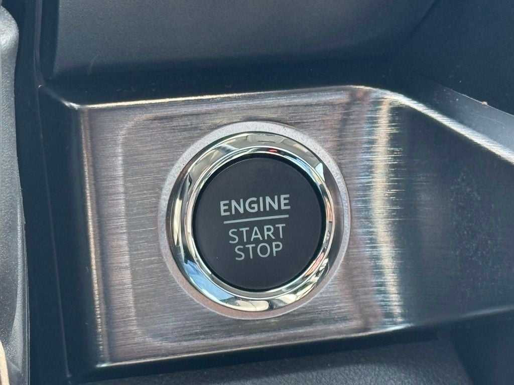 2025 Ford F-250SD Lariat Tremor Off-Road Package