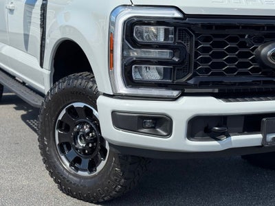 2025 Ford F-250SD Lariat Tremor Off-Road Package