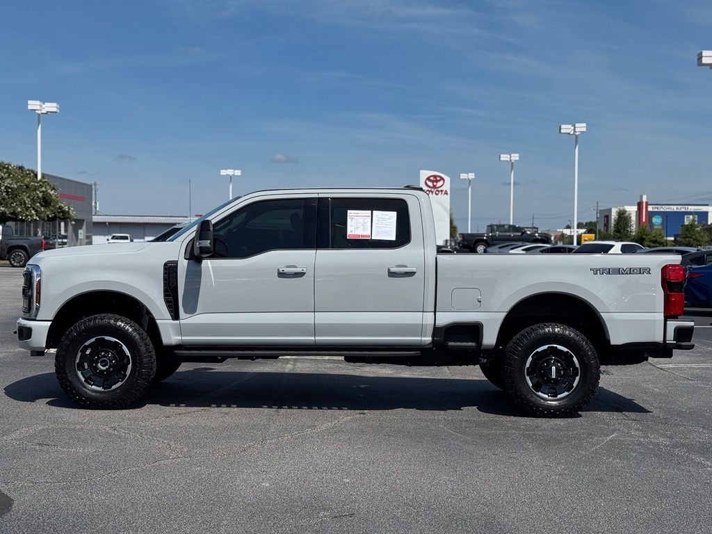 2025 Ford F-250SD Lariat Tremor Off-Road Package