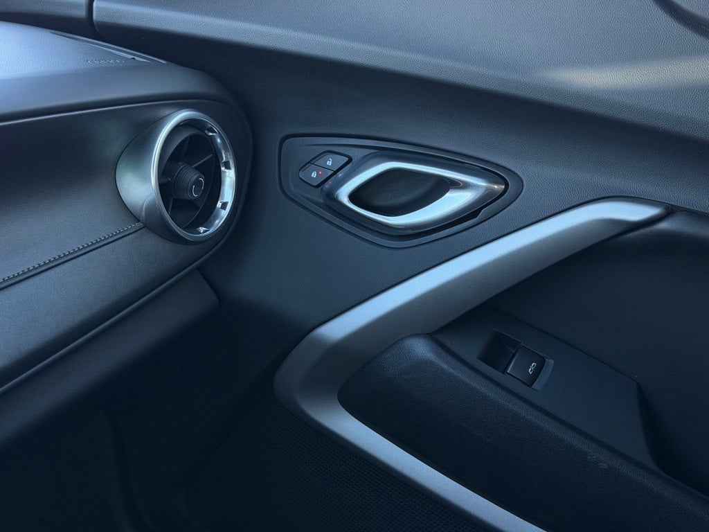 2018 Chevrolet Camaro 1LT