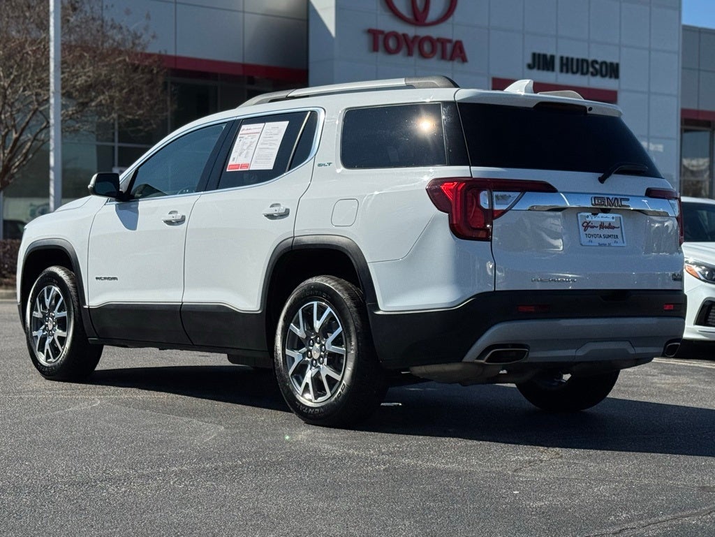 2023 GMC Acadia SLT