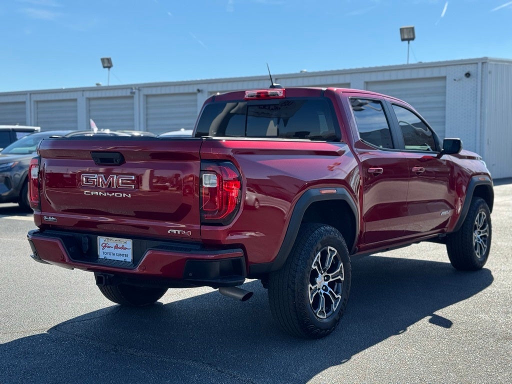 2024 GMC Canyon AT4