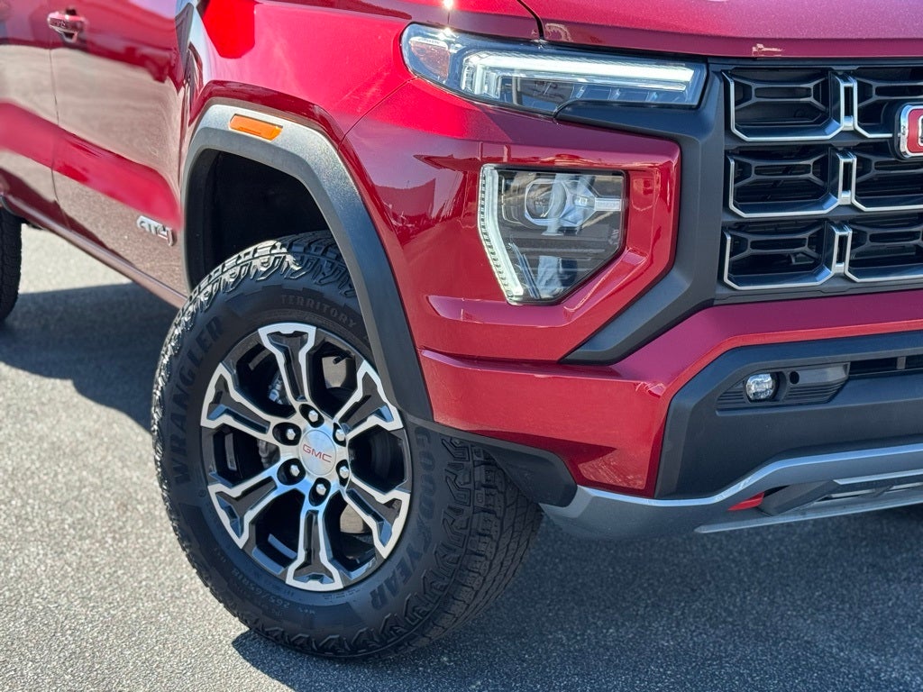 2024 GMC Canyon AT4