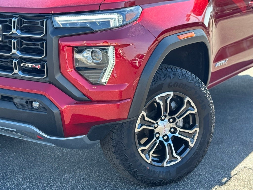 2024 GMC Canyon AT4