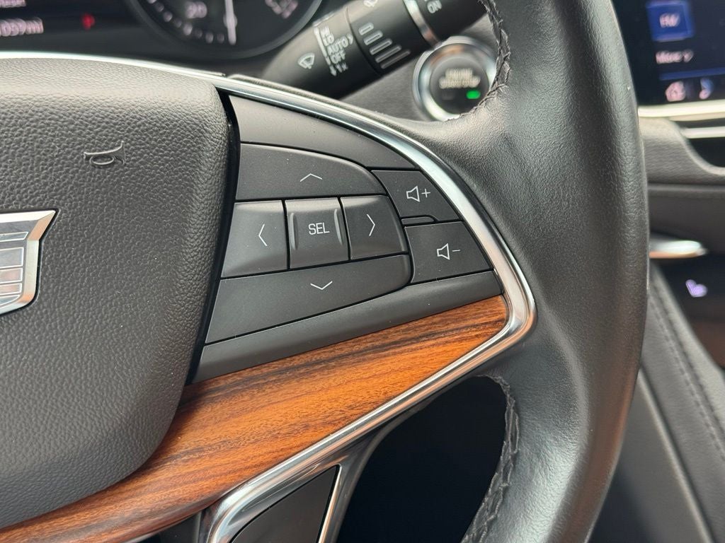 2023 Cadillac XT5 Premium Luxury