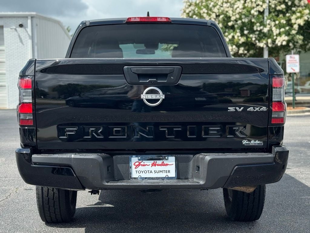 2024 Nissan Frontier SV