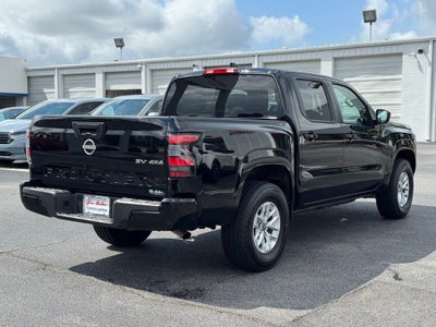 2024 Nissan Frontier SV