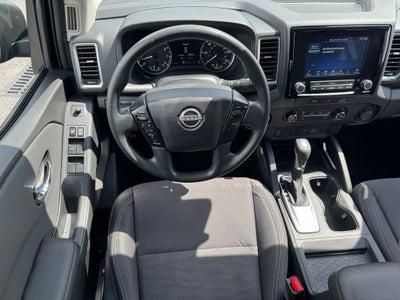 2024 Nissan Frontier SV