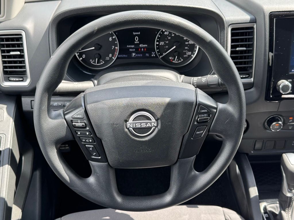 2024 Nissan Frontier SV
