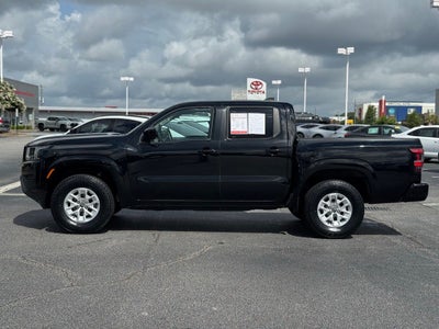 2024 Nissan Frontier SV