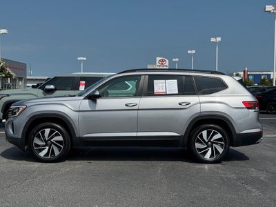 2024 Volkswagen Atlas 2.0T SE w/Technology