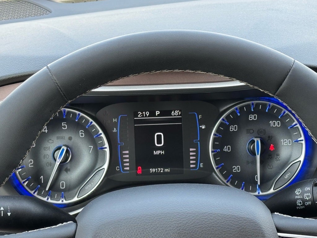 2023 Chrysler Voyager LX