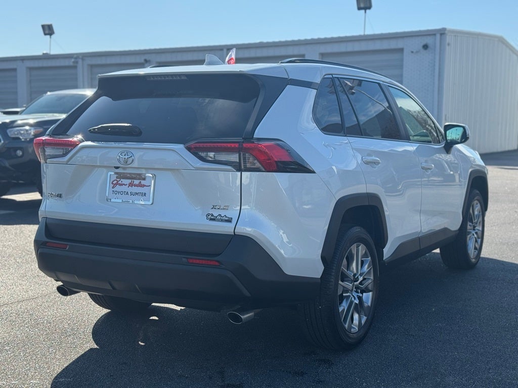 2025 Toyota RAV4 XLE Premium