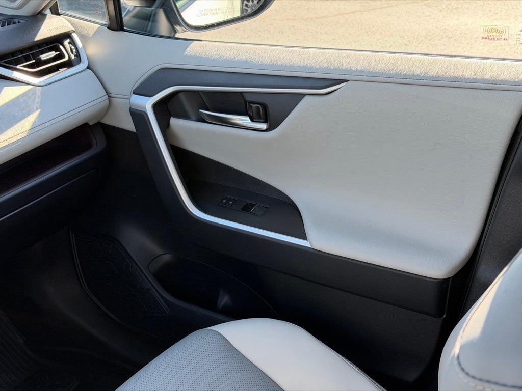 2024 Toyota RAV4 Hybrid Limited