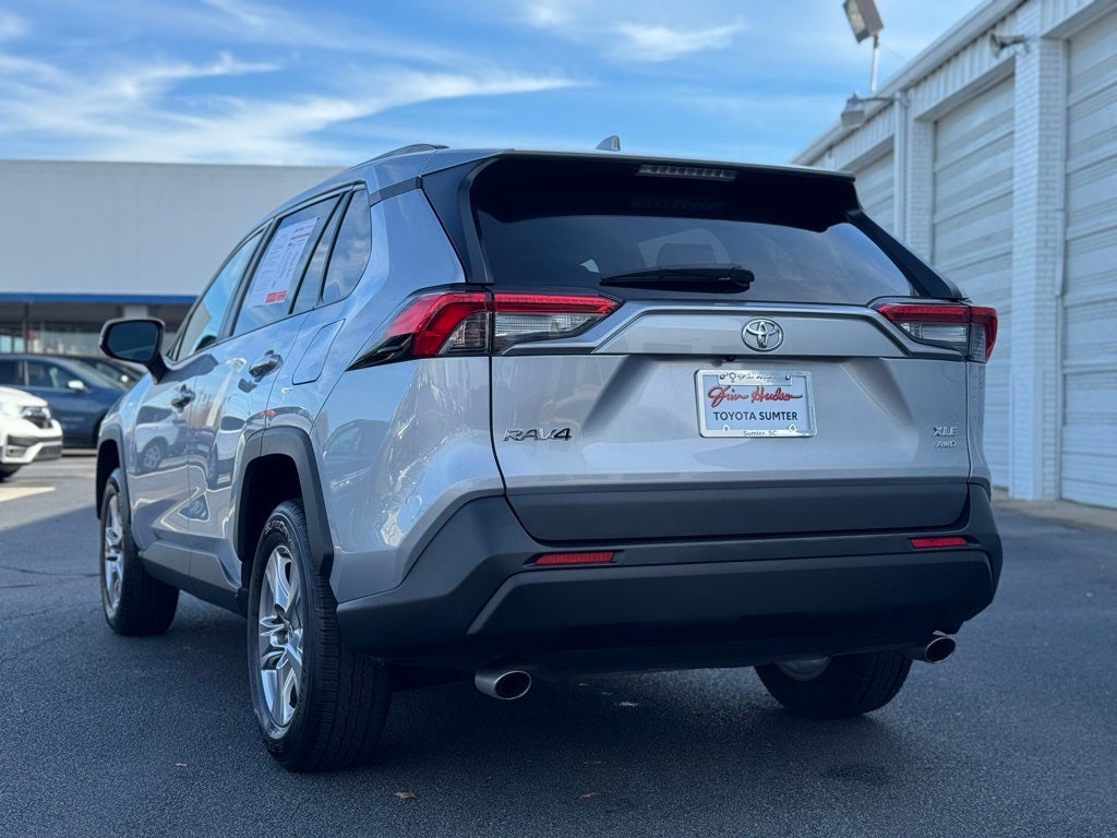 2023 Toyota RAV4 XLE