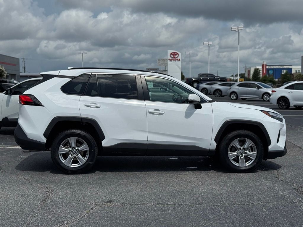 2024 Toyota RAV4 XLE