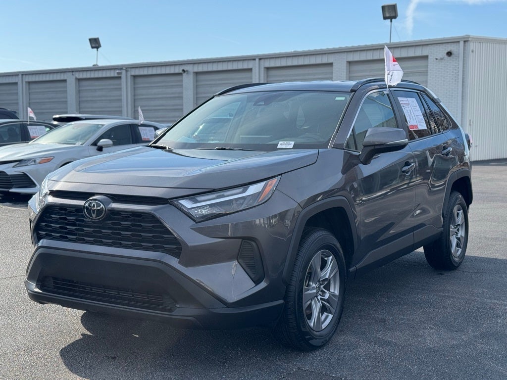 2024 Toyota RAV4 XLE