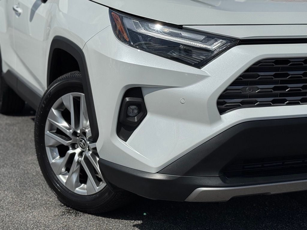2025 Toyota RAV4 Limited