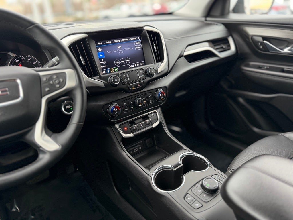 2023 GMC Terrain SLT