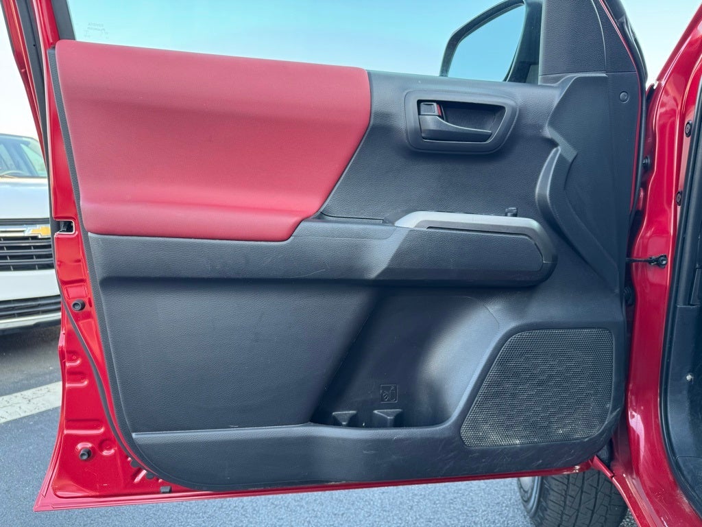 2023 Toyota Tacoma SR5 V6