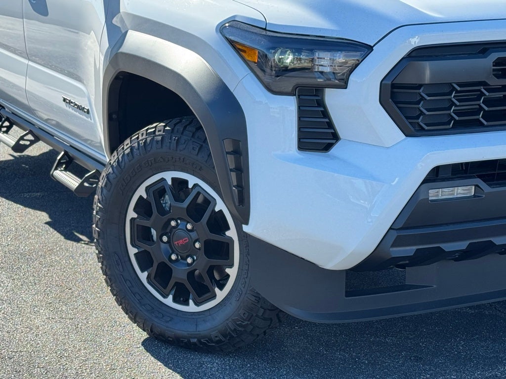 2025 Toyota Tacoma Hybrid TRD Off Road