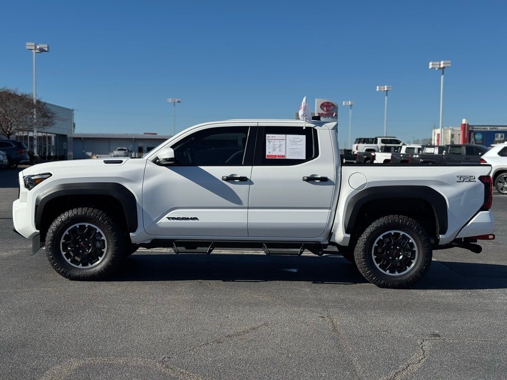 2025 Toyota Tacoma Hybrid TRD Off Road