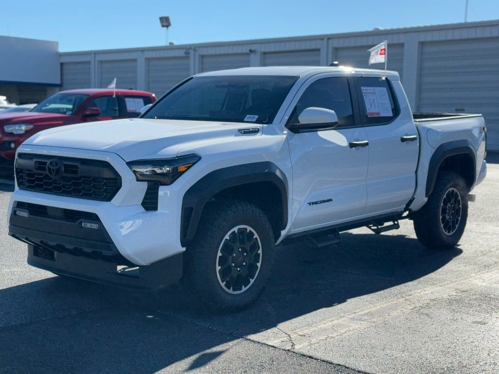 2025 Toyota Tacoma Hybrid TRD Off Road