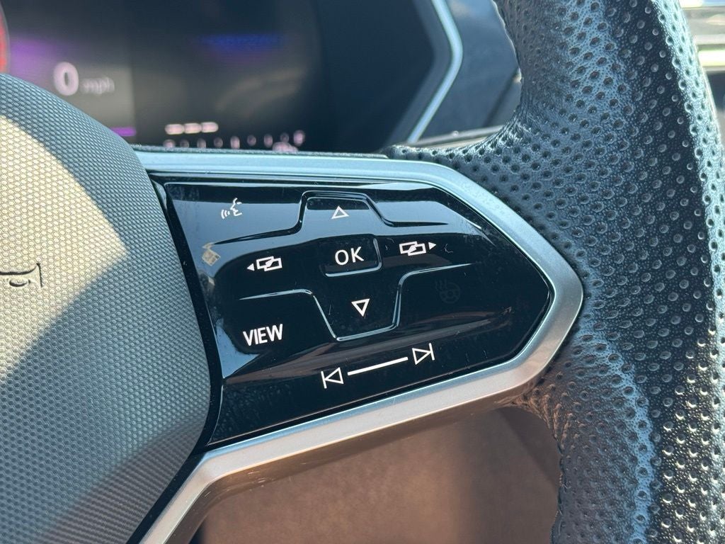 2024 Volkswagen Tiguan 2.0T SE R-Line Black