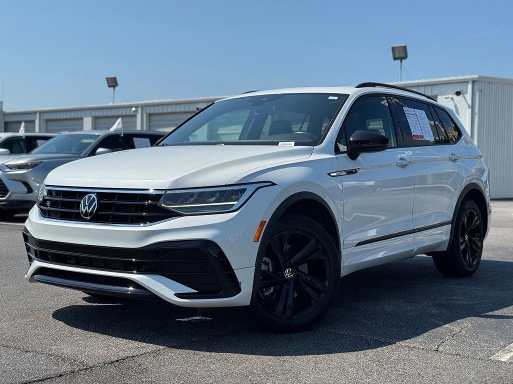 2024 Volkswagen Tiguan 2.0T SE R-Line Black