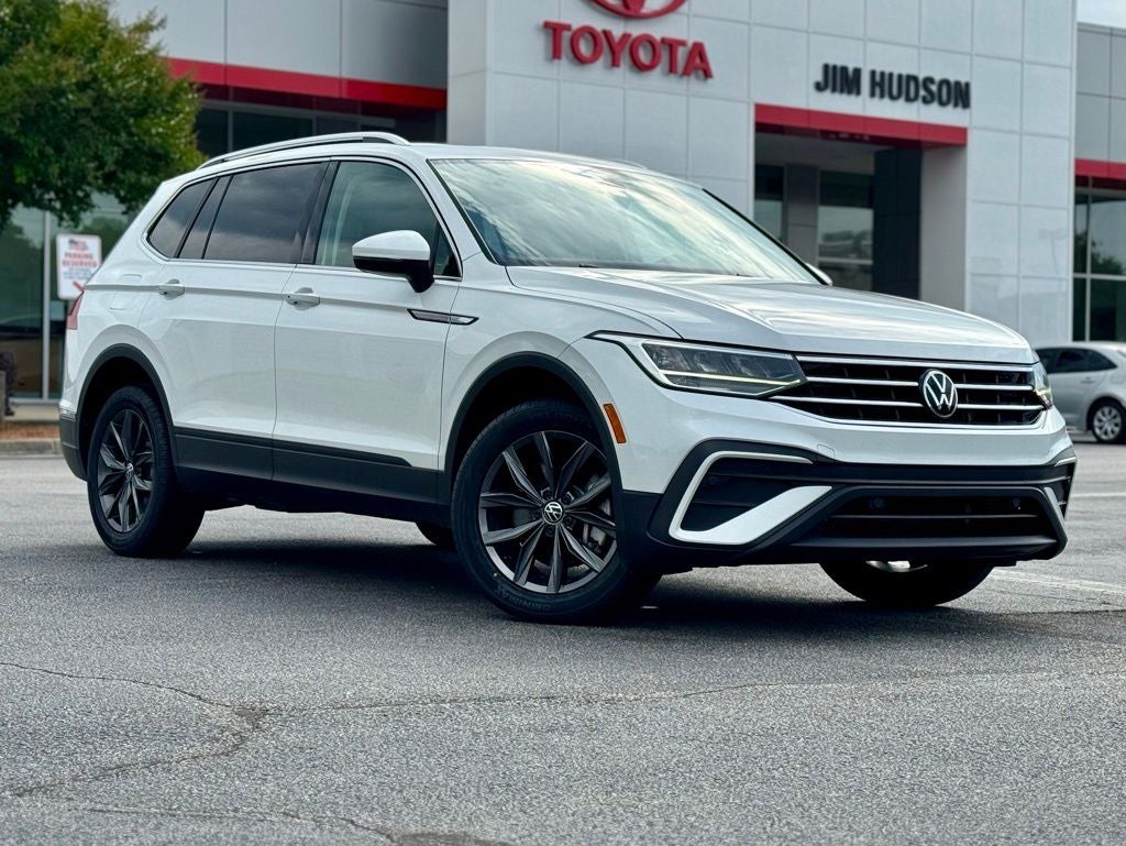 2023 Volkswagen Tiguan 2.0T SE
