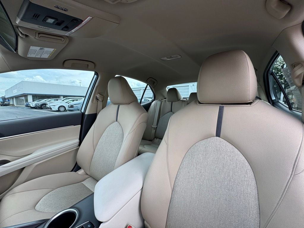 2023 Toyota Camry Hybrid LE