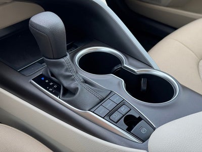2023 Toyota Camry Hybrid LE