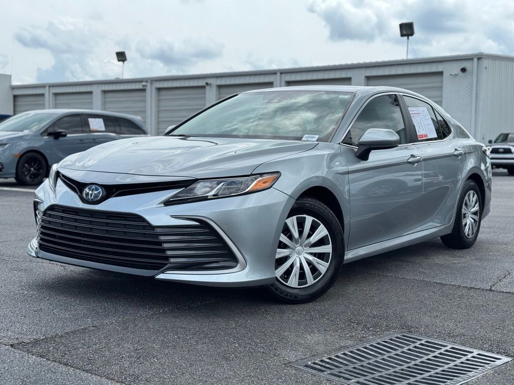 2023 Toyota Camry Hybrid LE