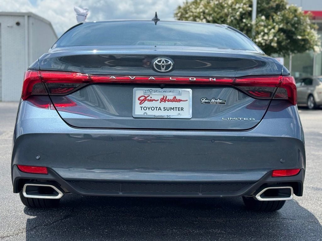 2022 Toyota Avalon Limited
