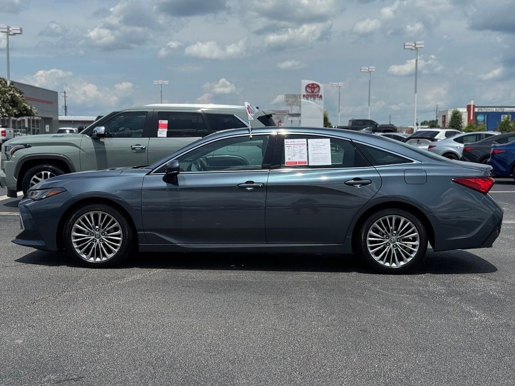 2022 Toyota Avalon Limited