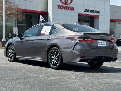 2024 Toyota Camry SE